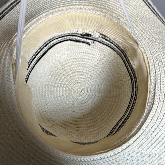Sun Hat - Picture 3 of 3